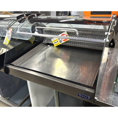 (USED) Nella 27” Curved Glass Countertop Refrigerated Sushi Display Case - 4.2 Cu. Ft. - 43074