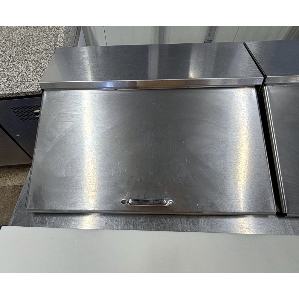 (DEMO) Delfield 4472N-12 72" 3-Door Refrigerated Salad/Sandwich Prep Table