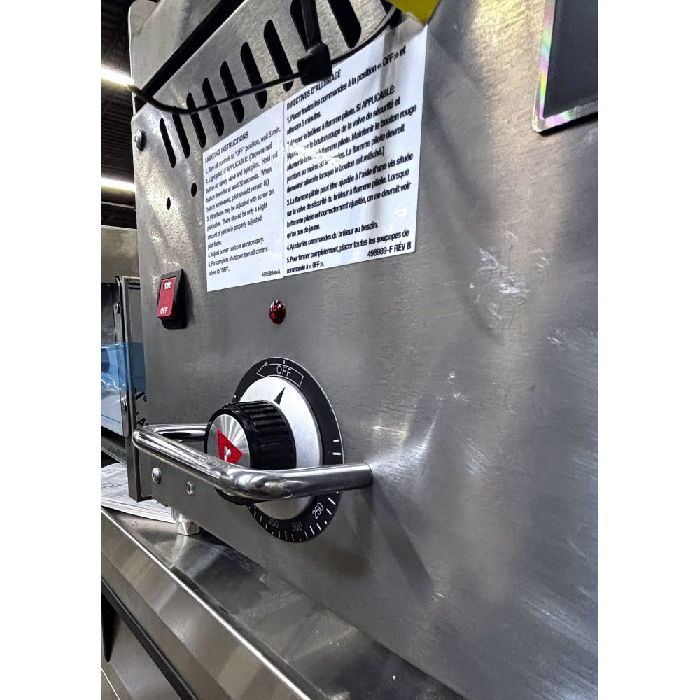 (DEMO) Vulcan VCCG24-AR01 24" Natural Gas Griddle with Atmospheric Burners & Chrome Plate - 60,000 BTU
