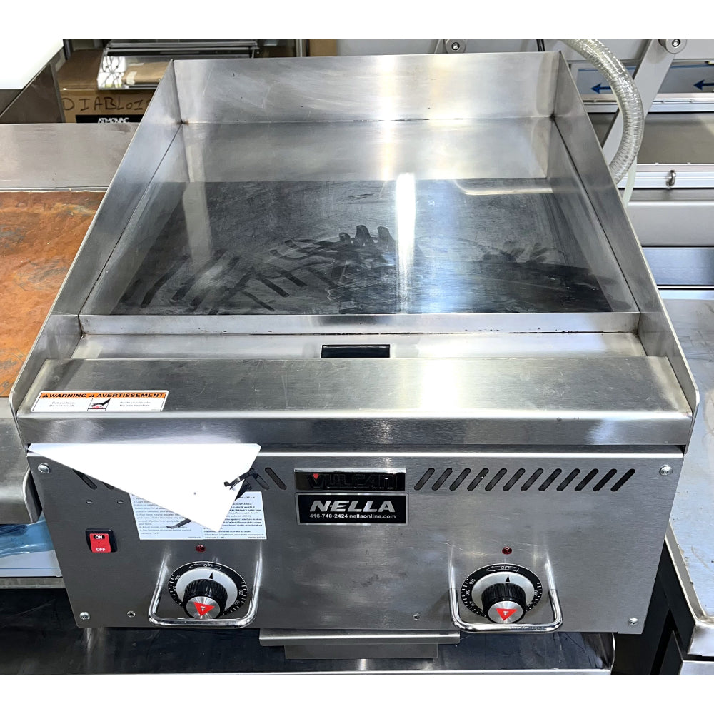 (DEMO) Vulcan VCCG24-AR01 24" Natural Gas Griddle with Atmospheric Burners & Chrome Plate - 60,000 BTU