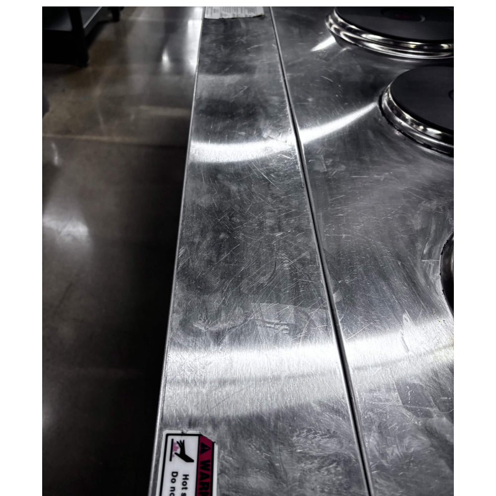 (DEMO) Nella 36" Electric 6-Burner Commercial Range with Standard Oven - 208V, 18kW, 3Ph - 49103